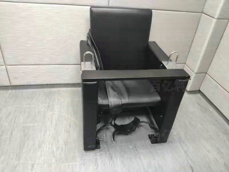 軟包審訊椅